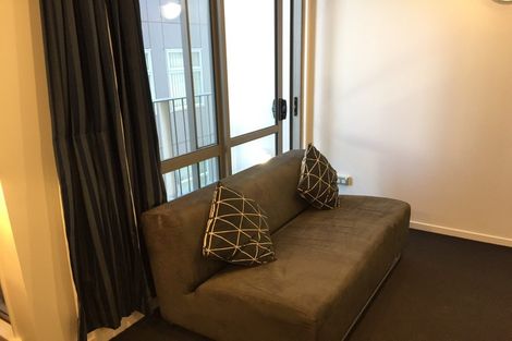 Photo of property in Alpha Apartments, 505/17 Vogel Lane, Auckland Central, Auckland, 1010
