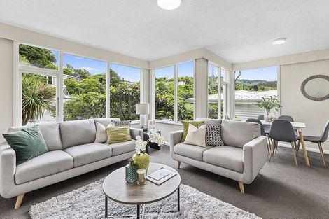 Photo of property in 48 Randwick Road, Northland, Wellington, 6012