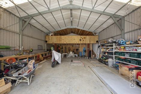 Photo of property in 246a Taiapa Road, Muriwai, Waimauku, 0881