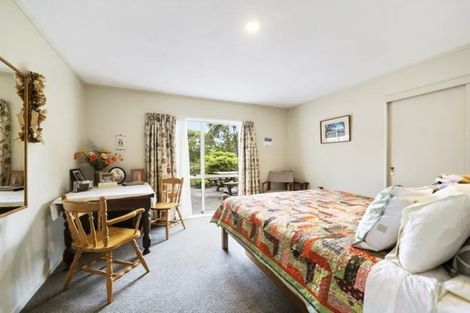 Photo of property in 35 Wood Leigh, Paraparaumu Beach, Paraparaumu, 5032