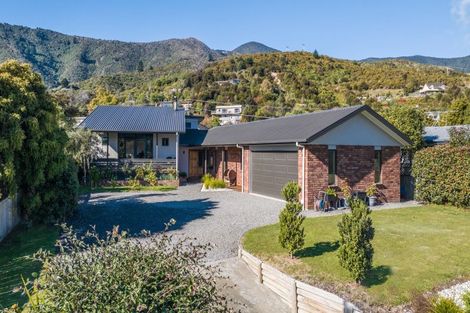 Photo of property in 15 Boons Valley Road, Waikawa, Picton, 7220