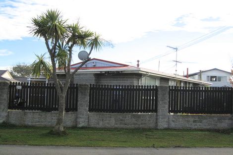 Photo of property in 48 Blake Street, New Brighton, Christchurch, 8061