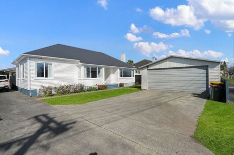 Photo of property in 12 Bains Avenue, Hamilton East, Hamilton, 3216