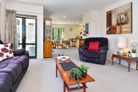 Photo of property in 20b Howe Street, Howick, Auckland, 2014