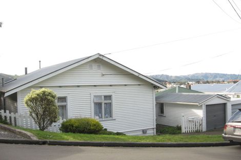 Photo of property in 30 Verviers Street, Karori, Wellington, 6012