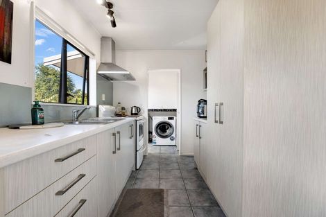 Photo of property in 12 Kentucky Crescent, Nawton, Hamilton, 3200