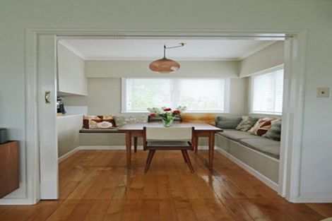 Photo of property in 30 Eastglen Road, Glen Eden, Auckland, 0602