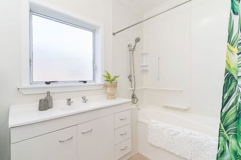 Photo of property in 96 Prince Albert Road, Saint Kilda, Dunedin, 9012