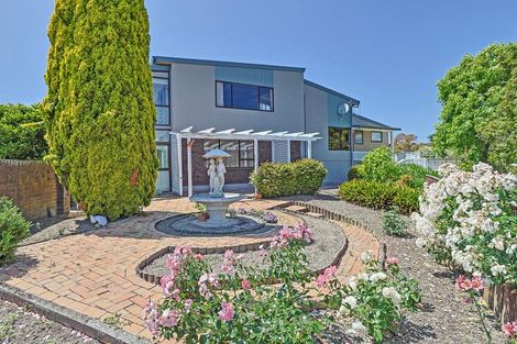 Photo of property in 4/34 Busby Hill, Havelock North, 4130
