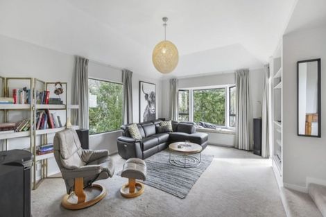 Photo of property in 22 Sunvale Terrace, Cashmere, Christchurch, 8022