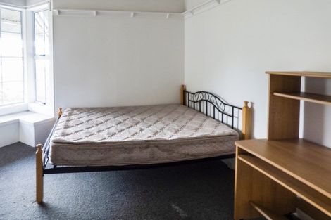 Photo of property in 200 Tukapa Street, Westown, New Plymouth, 4310