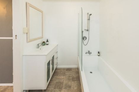 Photo of property in 4 Fife Street, Durie Hill, Whanganui, 4500