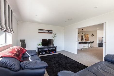 Photo of property in 2/16 Dune View Drive, Mangawhai, 0505