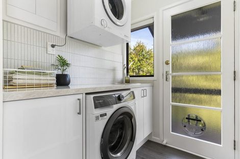 Photo of property in 110 Spinella Drive, Bayview, Auckland, 0629