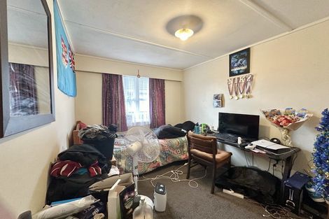 Photo of property in 2 Joseph Grove, Elderslea, Upper Hutt, 5018