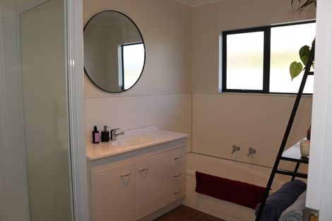 Photo of property in 35 Sherwill Street, Feilding, 4702