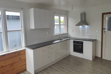 Photo of property in 35 Alexander Street, Awapuni, Palmerston North, 4412