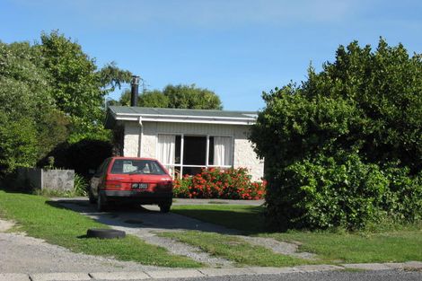 Photo of property in 12 Carston Street, Leeston, 7632