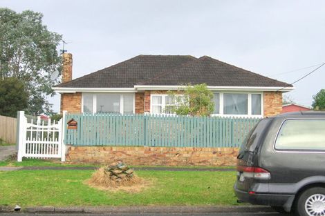 Photo of property in 24 Kamara Road, Glen Eden, Auckland, 0602