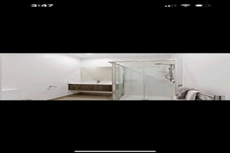 Photo of property in 11/2 Warrant Officer Lane, Hobsonville, Auckland, 0616