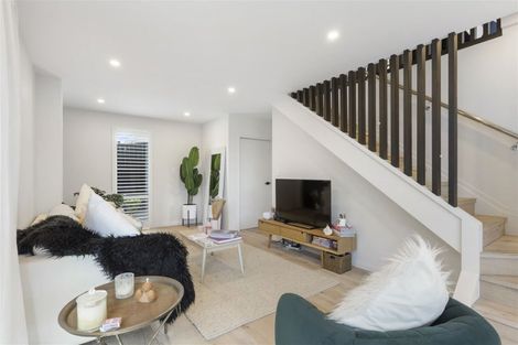 Photo of property in 18a Marama Street, Castor Bay, Auckland, 0620