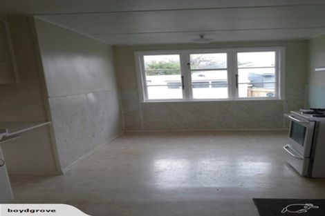 Photo of property in 5 Waldie Grove, Avalon, Lower Hutt, 5011