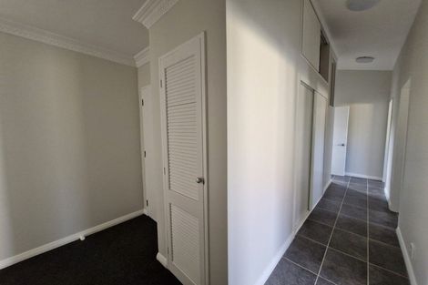 Photo of property in 26 Hawthorn Crescent, Stokes Valley, Lower Hutt, 5019