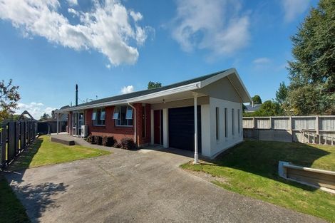 Photo of property in 54 Cressida Avenue, Stratford, 4332