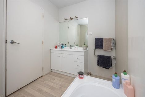 Photo of property in 4 Mount View Road, Melville, Hamilton, 3206