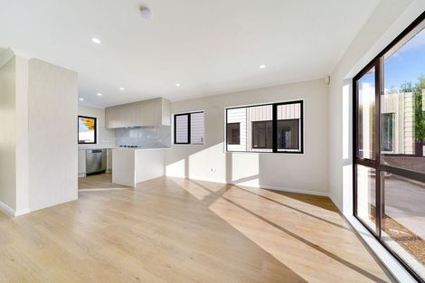 Photo of property in 4/174b Clevedon Road, Papakura, 2110