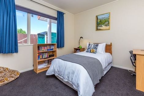 Photo of property in 25 Sunny Crescent, Huapai, Kumeu, 0810