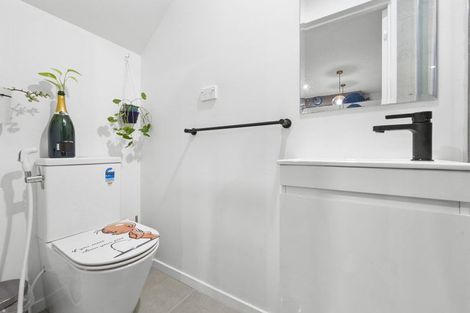 Photo of property in 4/143 Portage Road, New Lynn, Auckland, 0600