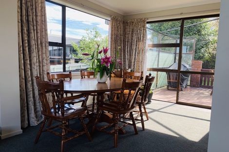 Photo of property in 18 Pringle Street, Waimataitai, Timaru, 7910