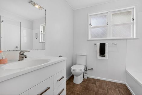 Photo of property in 62 Valentine Street, Papakura, 2110
