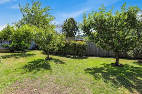 Photo of property in 6 Caulfield Place, Pukehangi, Rotorua, 3015