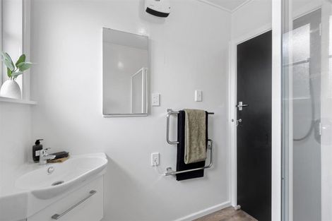 Photo of property in 46 Gregan Crescent, Burnside, Christchurch, 8053