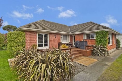 Photo of property in 9 Geelong Place, Burnside, Christchurch, 8053