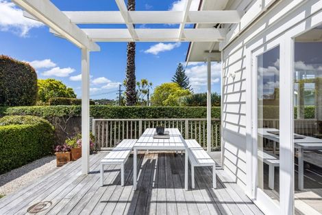 Photo of property in 48 Chester Avenue, Westmere, Auckland, 1022