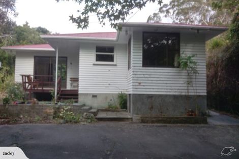 Photo of property in 447 Stokes Valley Road, Stokes Valley, Lower Hutt, 5019