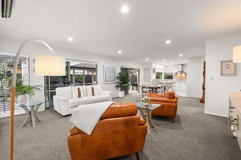 Photo of property in 11 Saint Kilda Place, Papamoa Beach, Papamoa, 3118
