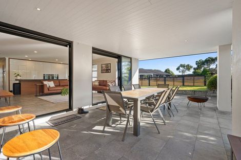 Photo of property in 16 Stace Hopper Drive, One Tree Point, 0118