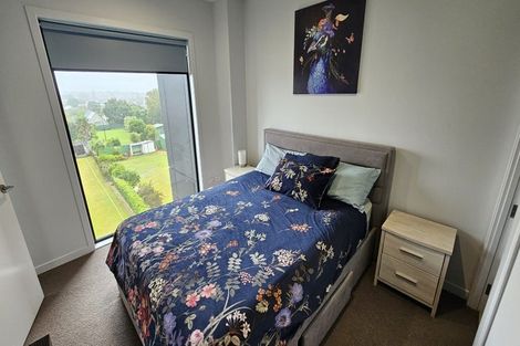 Photo of property in Frank Sargeson Apts, 202/74 Anzac Street, Takapuna, Auckland, 0622
