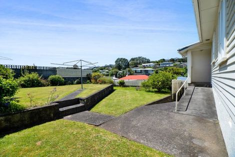 Photo of property in 8 Lydford Place, Spotswood, New Plymouth, 4310
