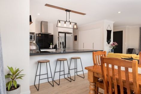 Photo of property in 80 Awataha Crescent, Pyes Pa, Tauranga, 3110