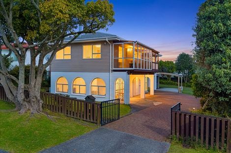 Photo of property in 4 Seakens Way, Glen Eden, Auckland, 0602