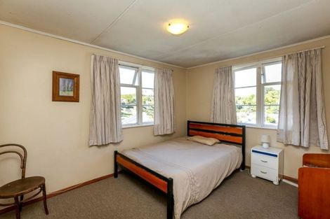 Photo of property in 40 Glenpark Avenue, Frankleigh Park, New Plymouth, 4310