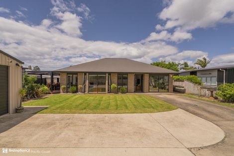 Photo of property in 22 Captain Wood Avenue, Whitianga, 3510
