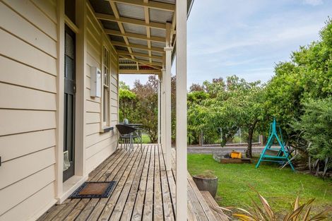 Photo of property in 12 Malcolm Street, Martinborough, 5711