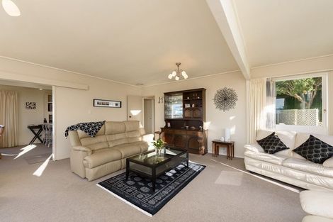 Photo of property in 15 Nagpur Terrace, Broadmeadows, Wellington, 6035