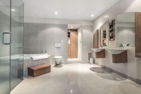 Photo of property in 20 Courtneys, West Harbour, Auckland, 0618